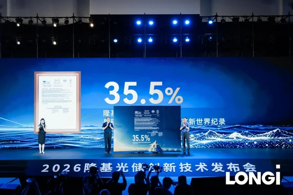 The Great Tandem Solar Race of 2026: LONGi’s Lab Record Meets the Reality of the Factory Floor